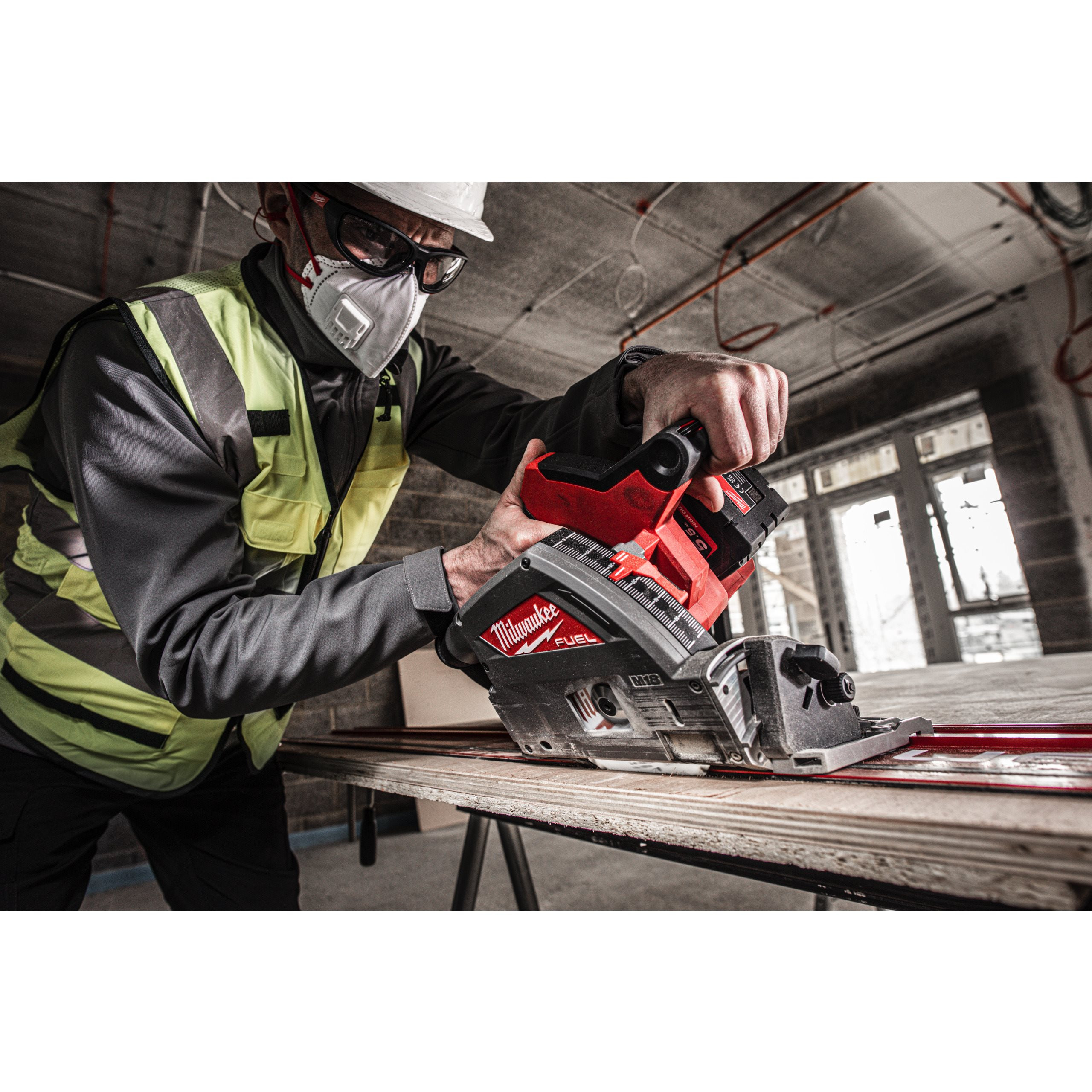 MASQUE PLIABLE FFP2 AVEC VALVE FFP2 FOLDABLE RESPIRATOR WITH VALVE - 15PC MILWAUKEE
