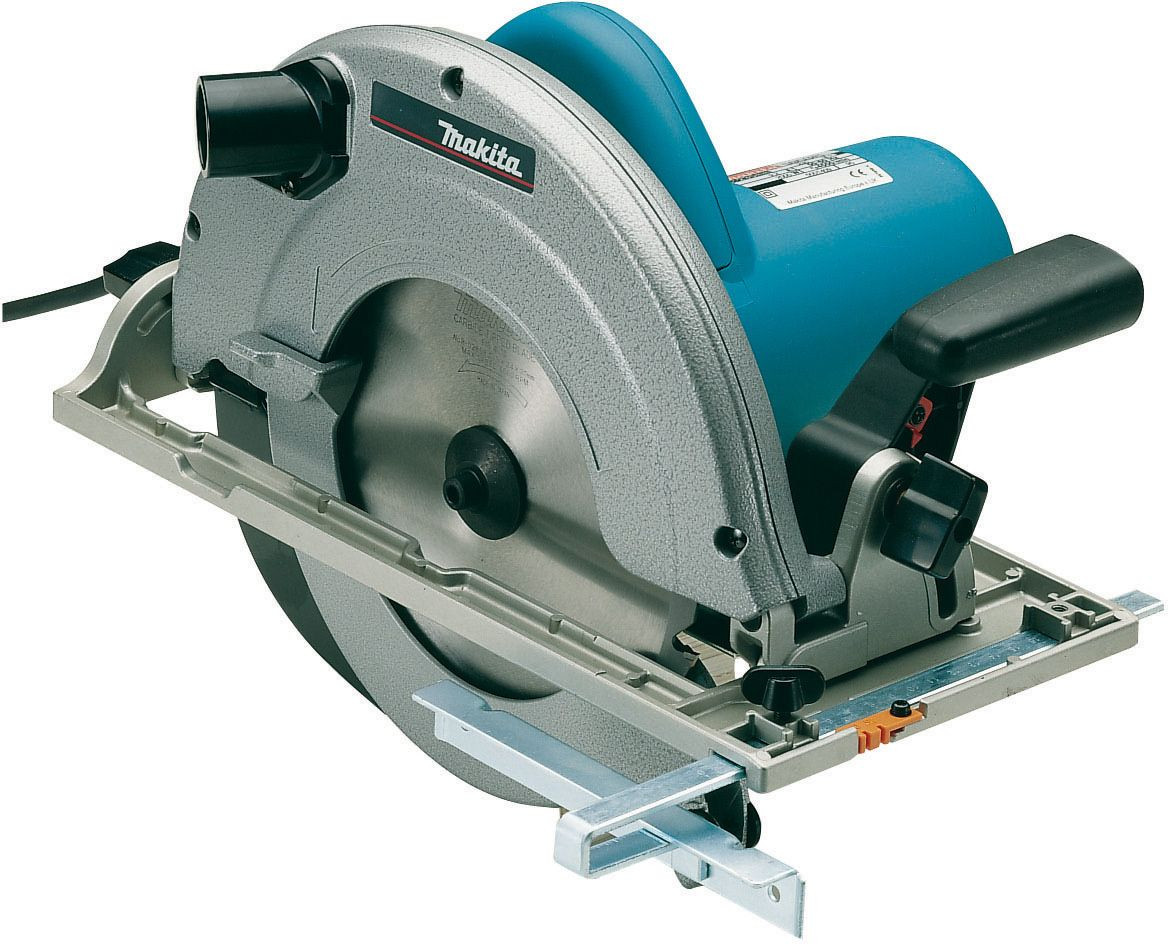 SCIE CIRCULAIRE MAKITA N5900B